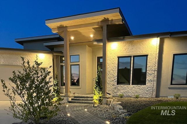 445 Joy Avenue, Middleton, ID 83644