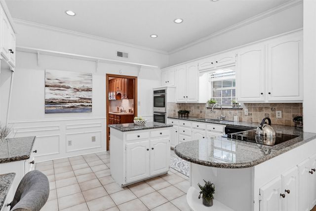 137 Lakeview Drive, Aledo, TX 76008
