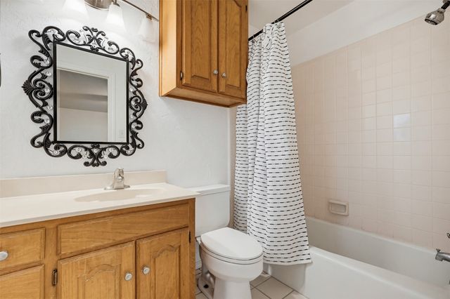 137 Lakeview Drive, Aledo, TX 76008