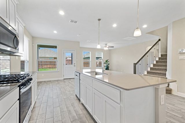 15517 Canford Terrace, Fort Worth, TX 76247