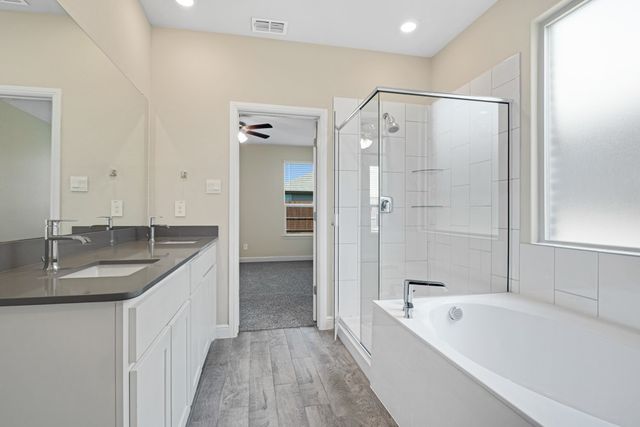 15517 Canford Terrace, Fort Worth, TX 76247