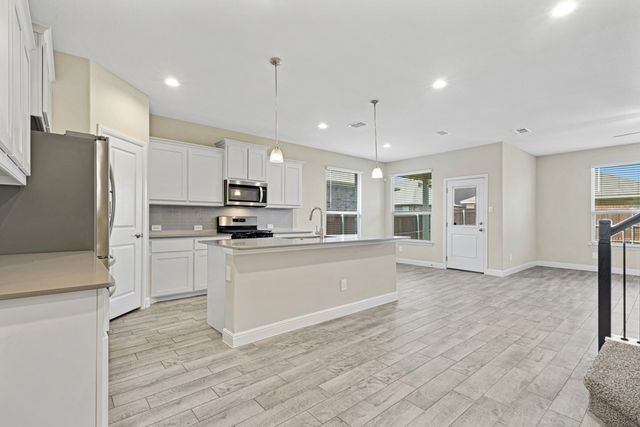 15517 Canford Terrace, Fort Worth, TX 76247