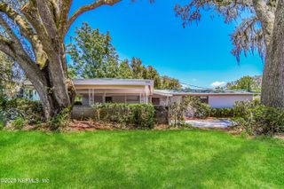 5011 BEDFORD FOREST Drive, Jacksonville, FL 32210
