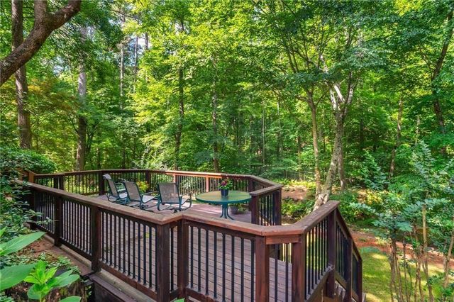 7000 Amberleigh Way, Johns Creek, GA 30097