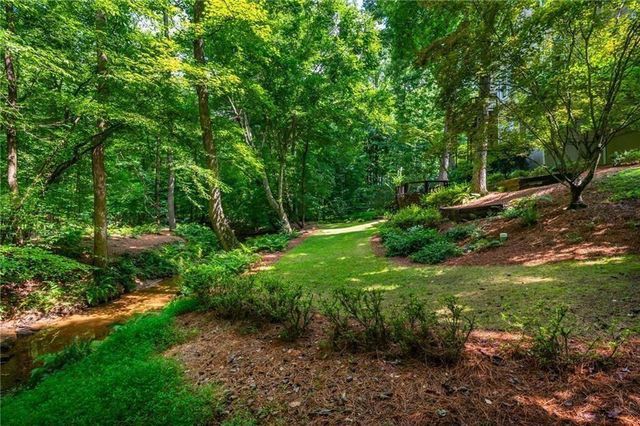 7000 Amberleigh Way, Johns Creek, GA 30097