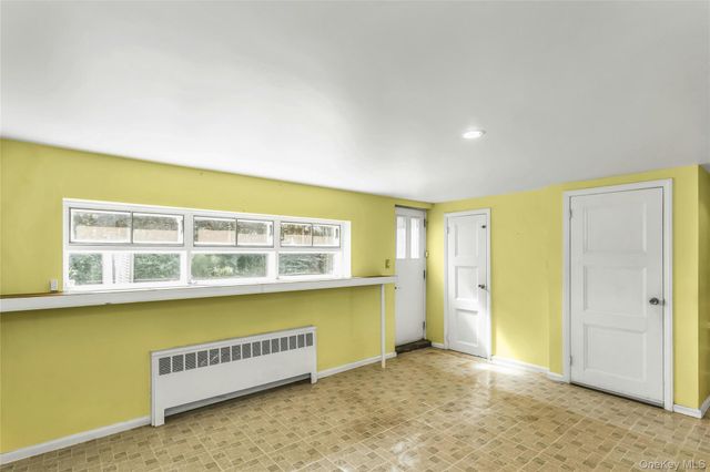 1812 Collins Street, Seaford, NY 11783