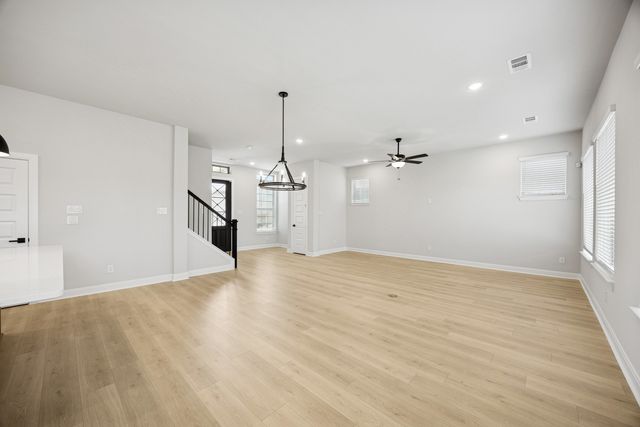 9109 Saddlecreek Drive, Dallas, TX 75243