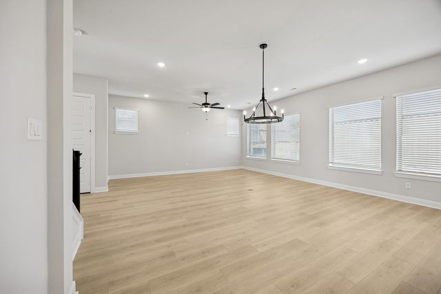 9109 Saddlecreek Drive, Dallas, TX 75243