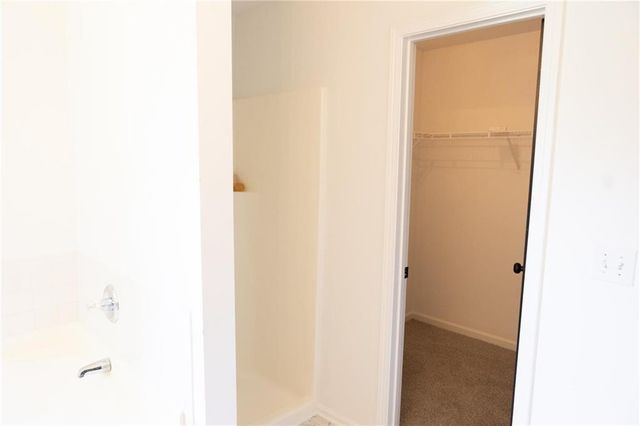 2630 Rambling Way, Lithonia, GA 30058