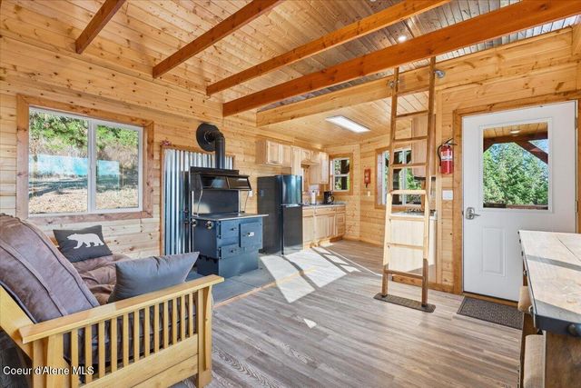 1435 Canyon Ridge Ln, Plummer, ID 83851