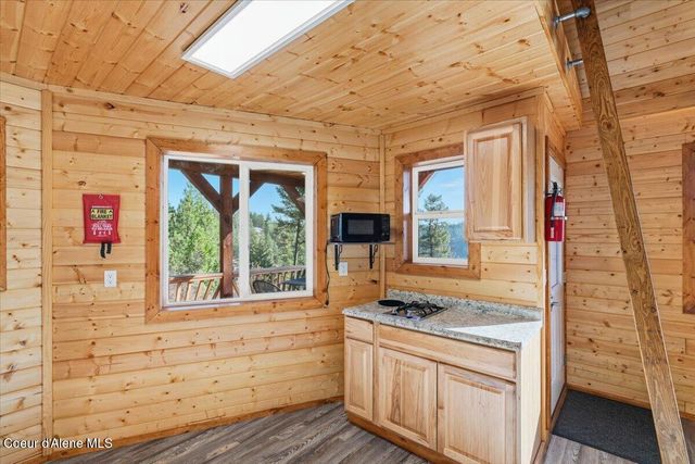 1435 Canyon Ridge Ln, Plummer, ID 83851