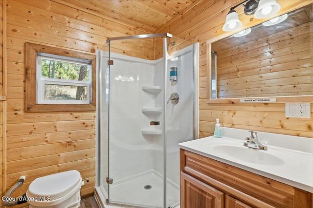 1435 Canyon Ridge Ln, Plummer, ID 83851