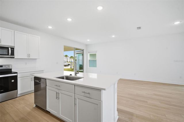 10713 WADING RIVER AVENUE, Parrish, FL 34219