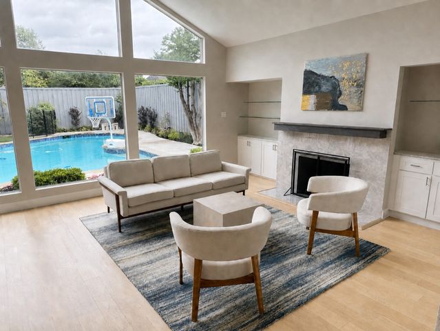 16923 Park Hill Drive, Dallas, TX 75248