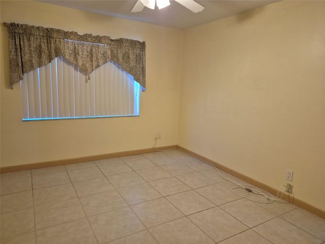 8891 Sunrise Lakes Boulevard 111, Sunrise, FL 33322