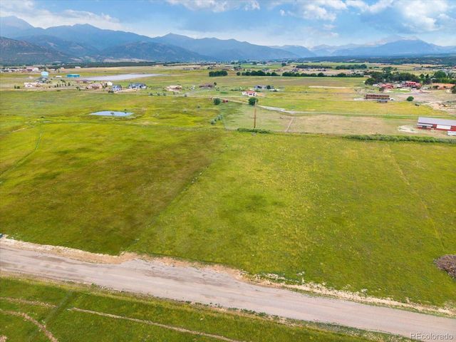 8283 Freedom Cir, Salida, CO 81201