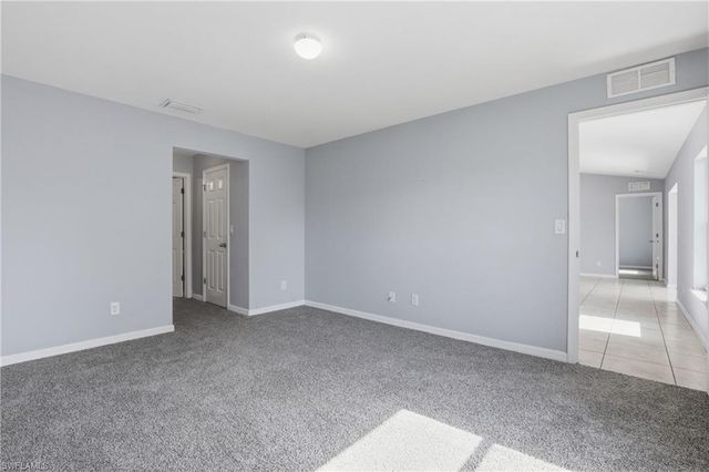 2812 NE 2nd PL, Cape Coral, FL 33909