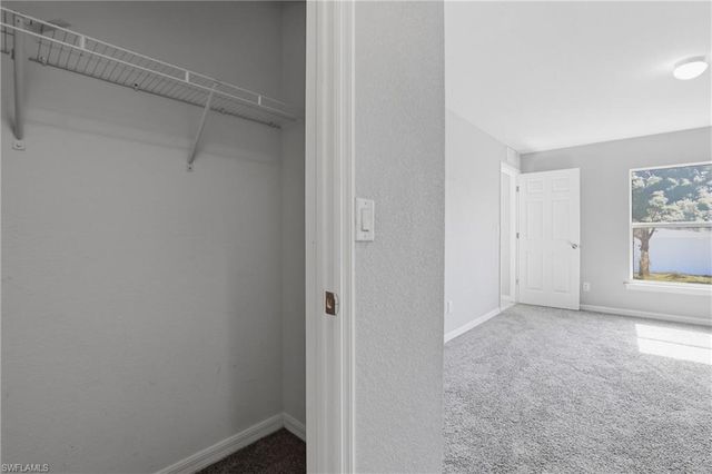 2812 NE 2nd PL, Cape Coral, FL 33909
