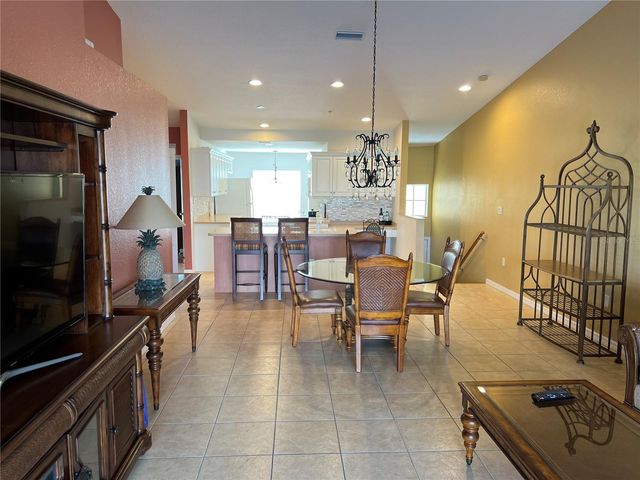 7060 STRAND CIRCLE 7060, Bradenton, FL 34203