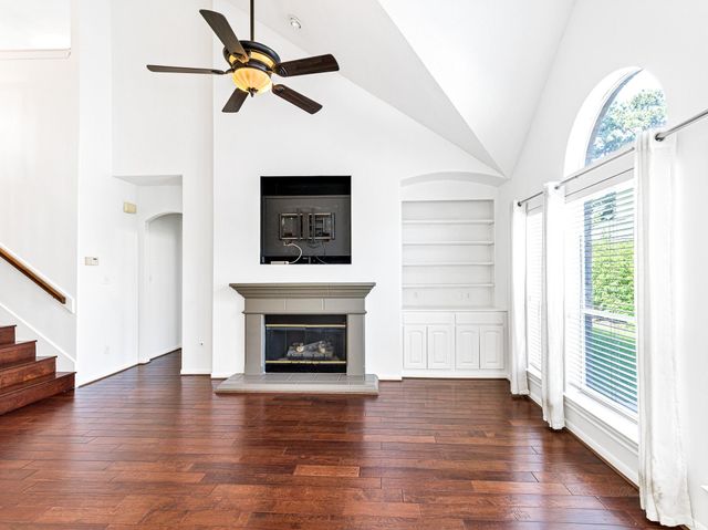 5407 Lake Place Drive, Houston, TX 77041