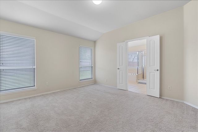 2035 Karsen Lane, Heartland, TX 75126