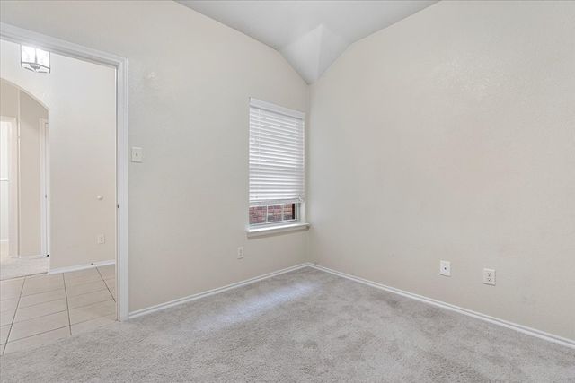 2035 Karsen Lane, Heartland, TX 75126