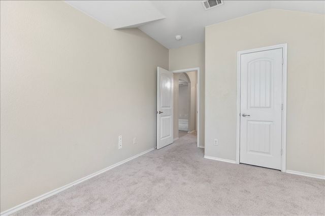 2035 Karsen Lane, Heartland, TX 75126