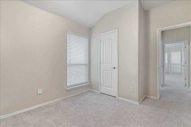 2035 Karsen Lane, Heartland, TX 75126