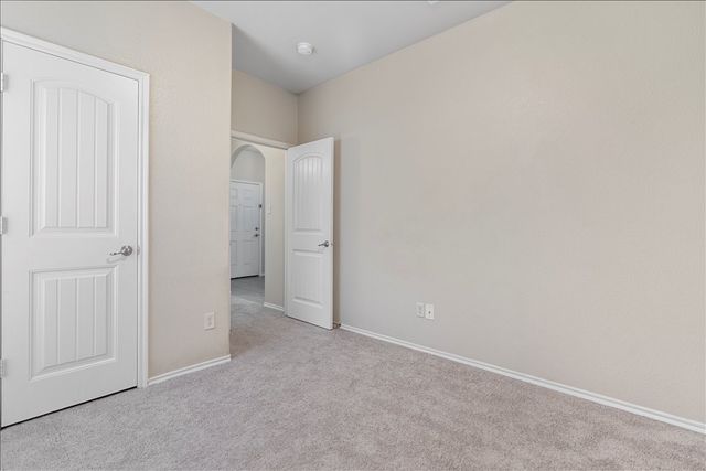 2035 Karsen Lane, Heartland, TX 75126