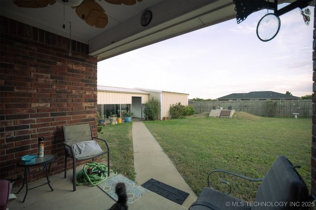 213 Laurel Street, Lone Grove, OK 73443