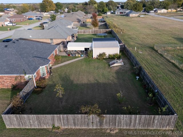 213 Laurel Street, Lone Grove, OK 73443