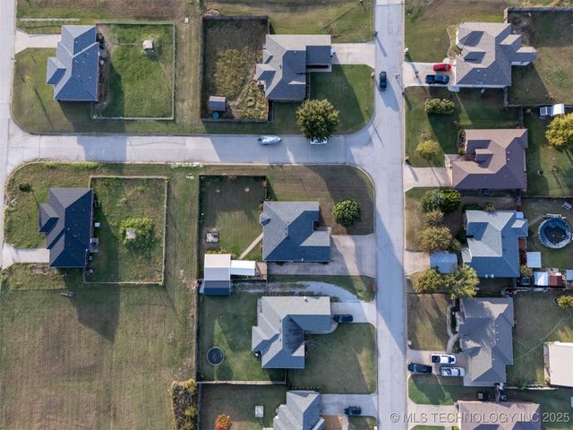 213 Laurel Street, Lone Grove, OK 73443