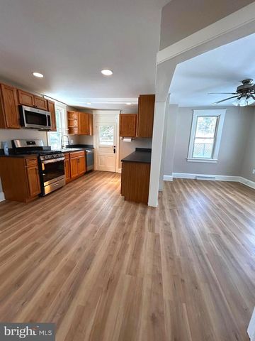 1420 S DUKE ST, York, PA 17403