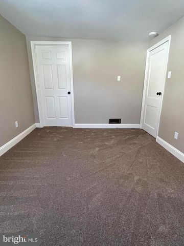 1420 S DUKE ST, York, PA 17403