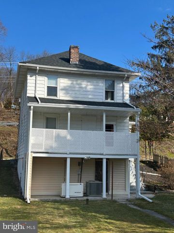 1420 S DUKE ST, York, PA 17403