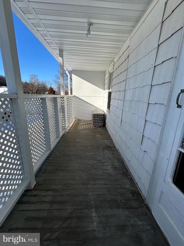 1420 S DUKE ST, York, PA 17403