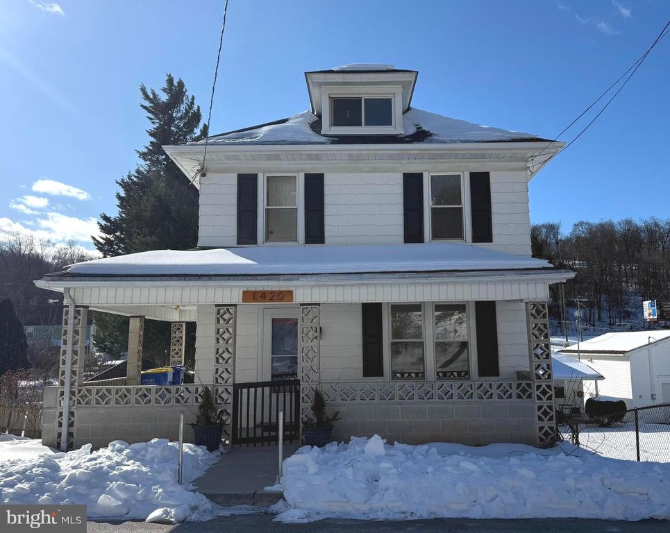 1420 S DUKE ST, York, PA 17403