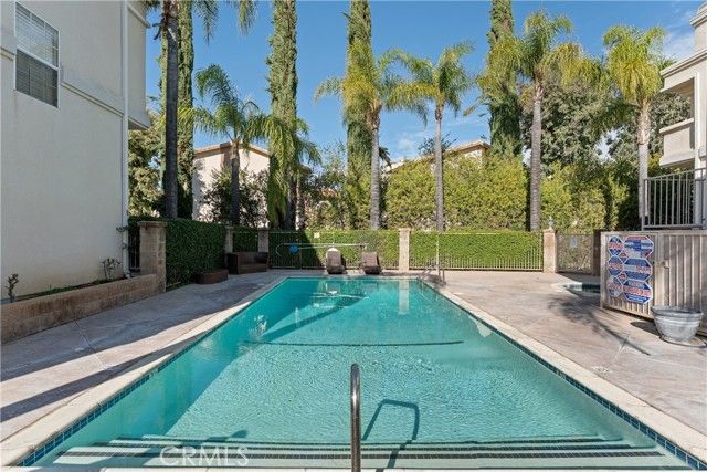 5340 Las Virgenes 11, Calabasas, CA 91302