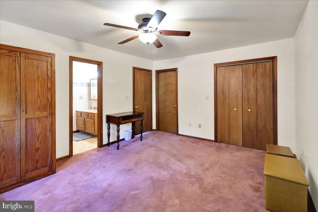 49 BERNE RD, Hamburg, PA 19526