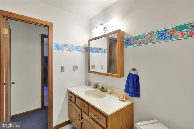 49 BERNE RD, Hamburg, PA 19526