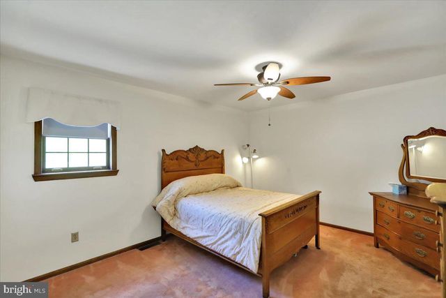 49 BERNE RD, Hamburg, PA 19526
