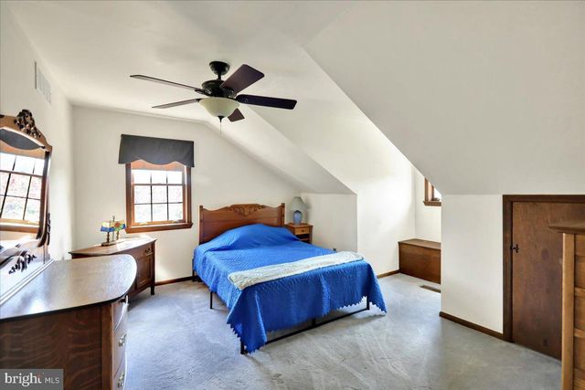 49 BERNE RD, Hamburg, PA 19526