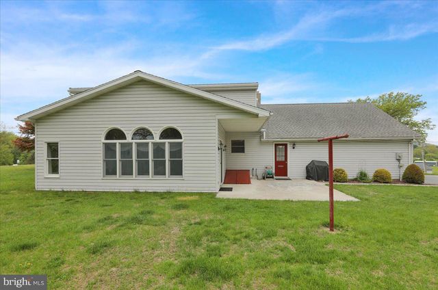 49 BERNE RD, Hamburg, PA 19526