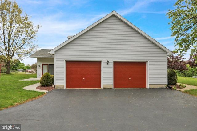 49 BERNE RD, Hamburg, PA 19526