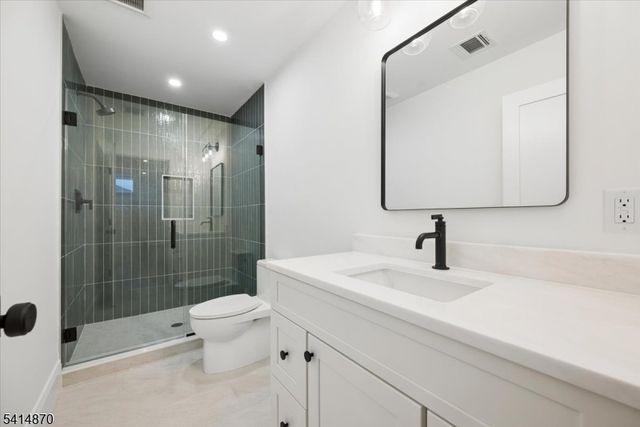 82 Washington Ave, Chatham Boro, NJ 07928