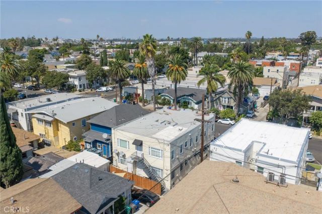 328 W 8th Street, Long Beach, CA 90813