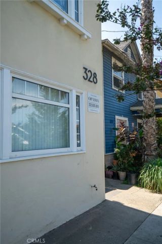 328 W 8th Street, Long Beach, CA 90813