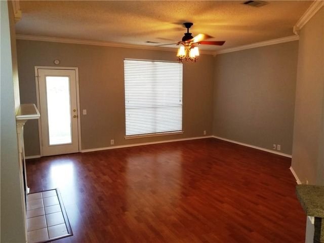 1100 Raleigh Drive, Lewisville, TX 75077