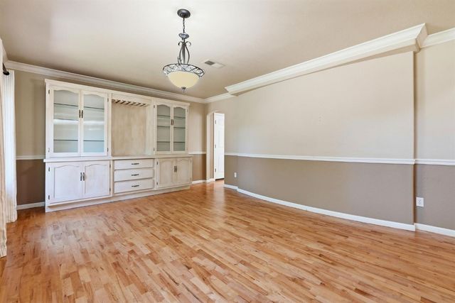 16930 Mountain View Dr, Applegate, CA 95703