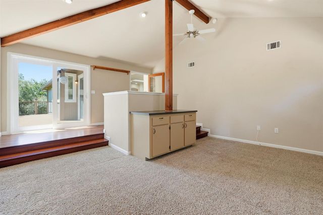 16930 Mountain View Dr, Applegate, CA 95703